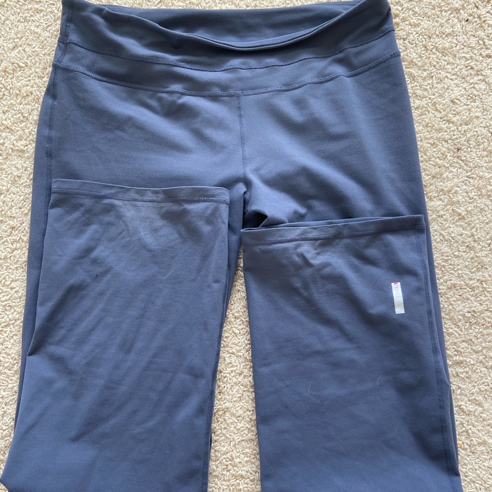 Zella straight leg yoga pant. 12